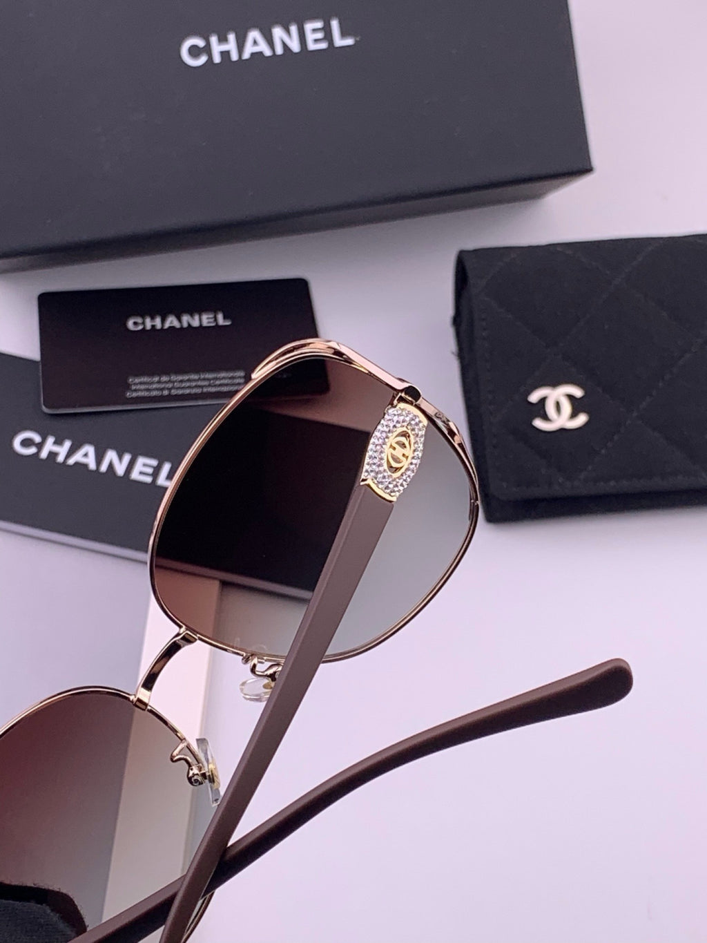 Chanel CH0915 Polarized Fashion Brown Lens Sunglasses for Men & Women - 448982 - detail image 4