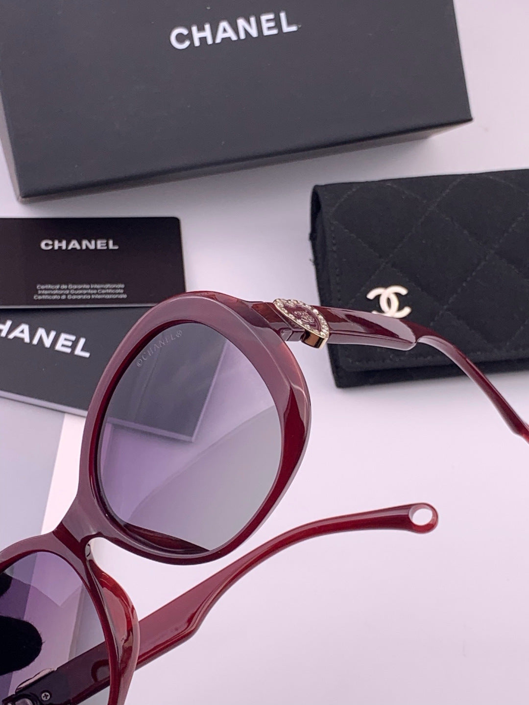 Chanel CH6788 Polarized Oversized Gold Lens Sunglasses for Men & Wome - 448983 - detail image 3