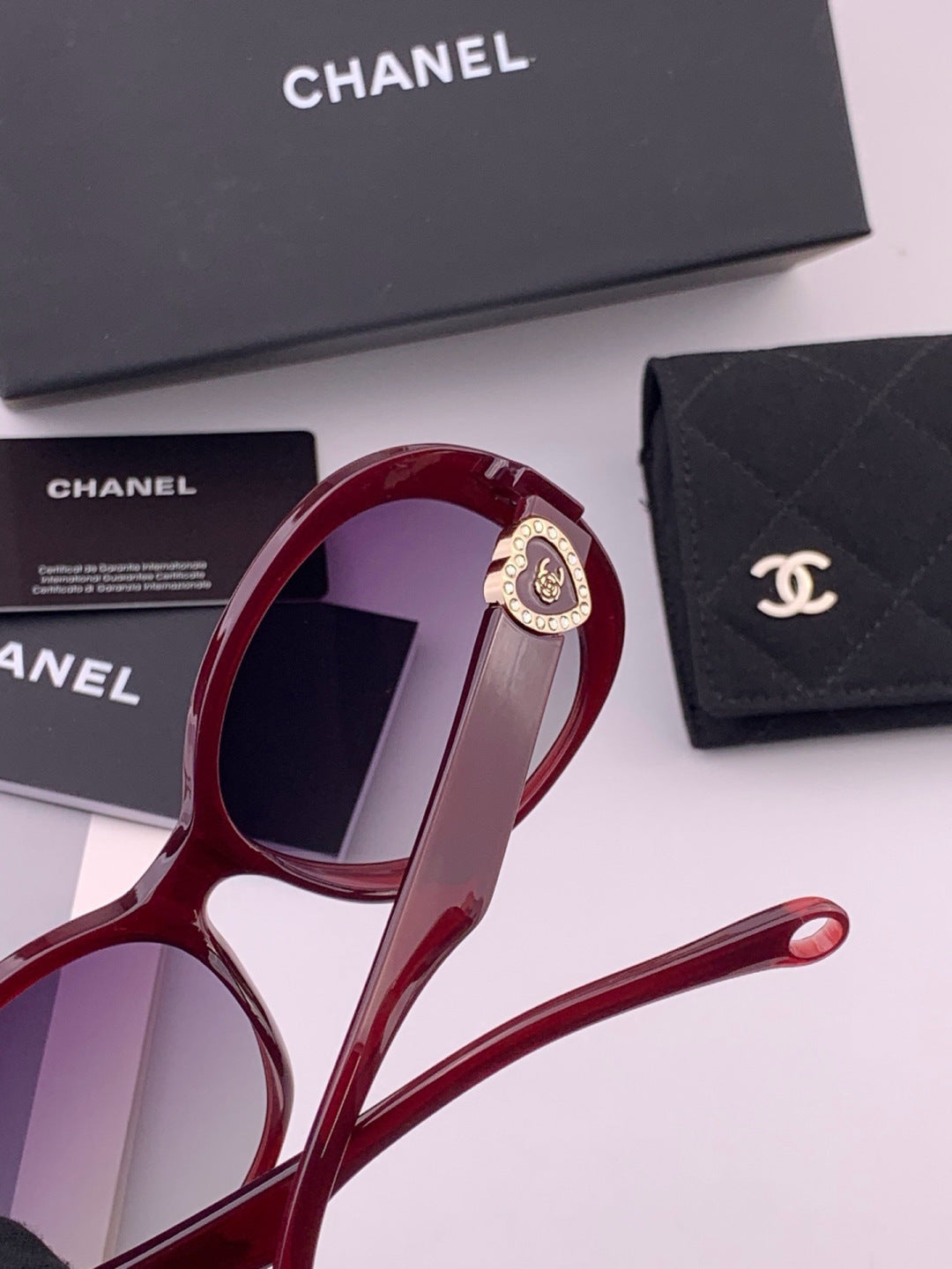 Chanel CH6788 Polarized Oversized Gold Lens Sunglasses for Men & Wome - 448983 - detail image 6