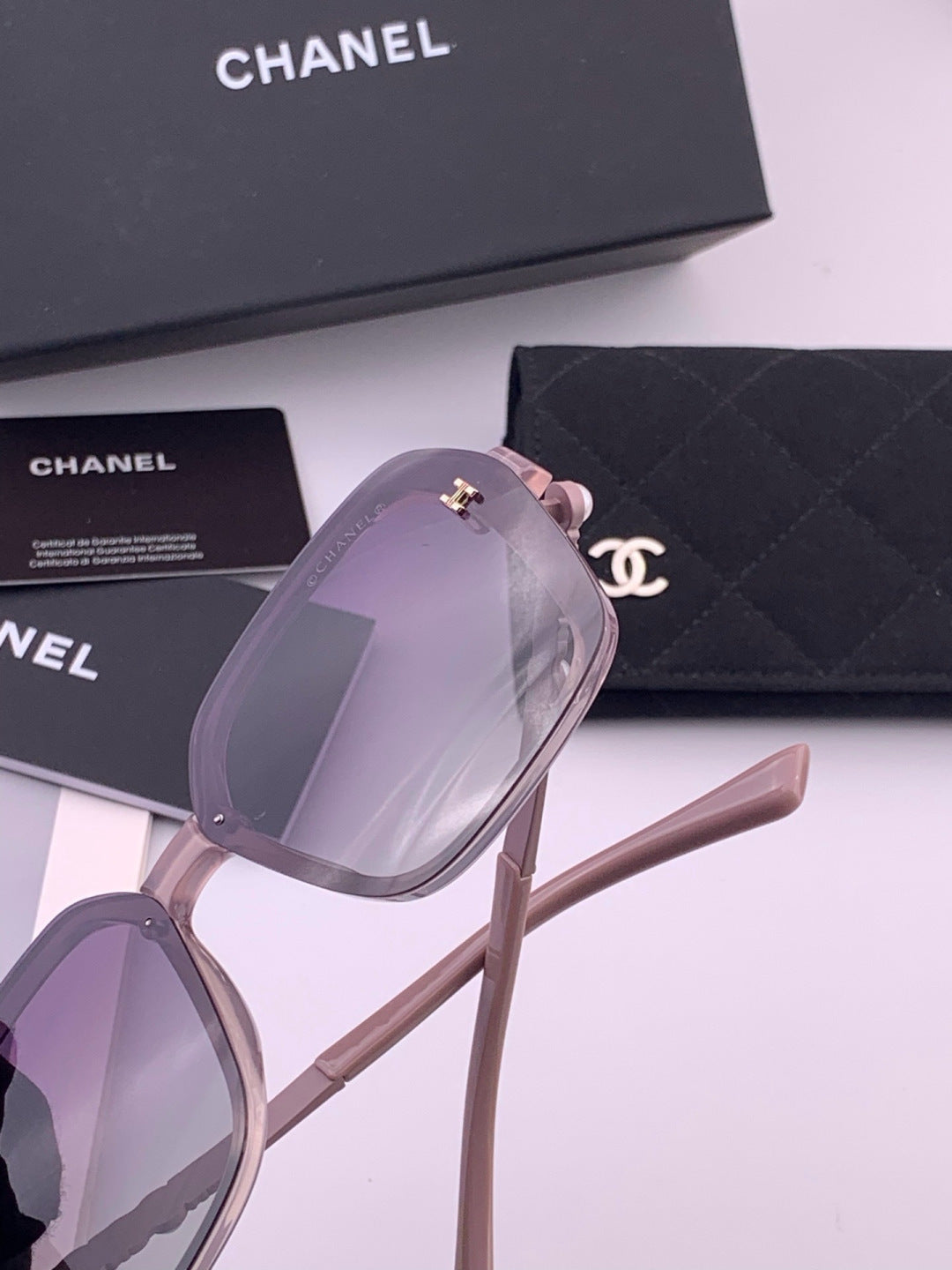 Chanel CH8788 Polarized Oversized Purple Lens Sunglasses for Men & Wo - 448963 - detail image 7