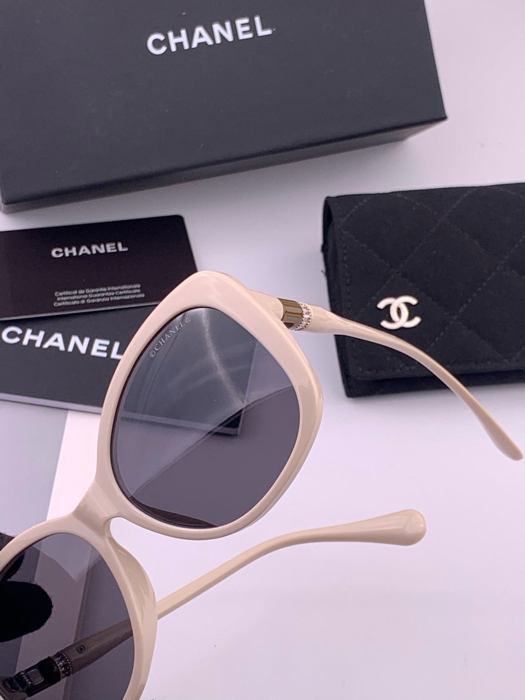 Chanel CH4907 Polarized Square Gray Lens Sunglasses for Women - 448964 - detail image 3