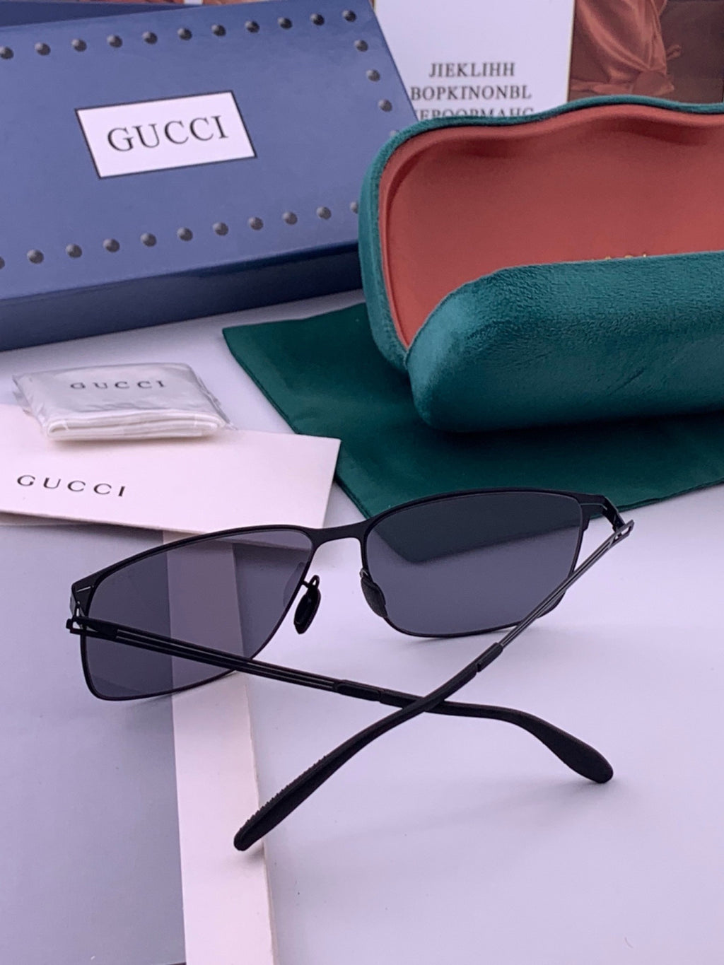 Gucci G7710 Fashion Gold Lens Sunglasses for Men & Women - detail image 3