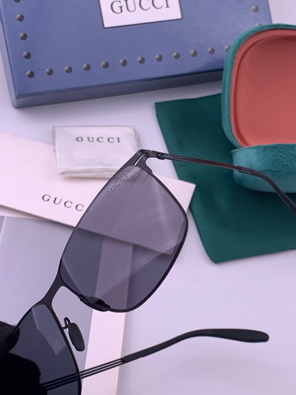 Gucci G7710 Fashion Gold Lens Sunglasses for Men & Women - detail image 4