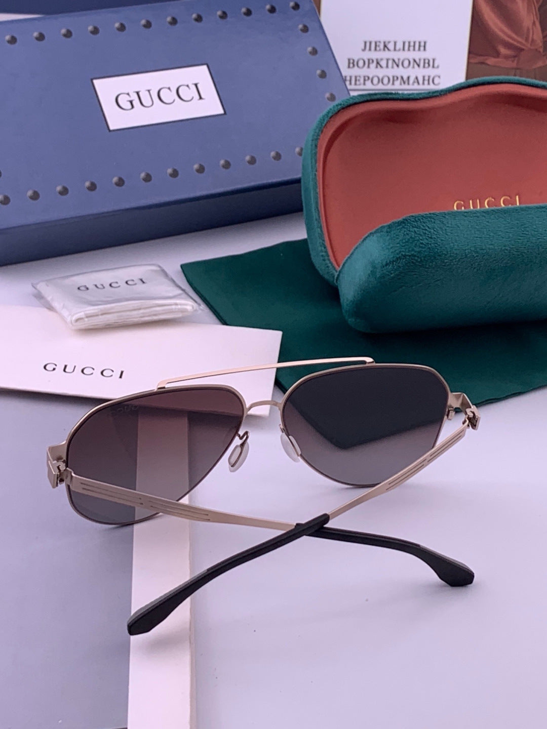 Gucci G5809 Polarized Fashion Gold Lens Sunglasses for Men & Women - detail image 5