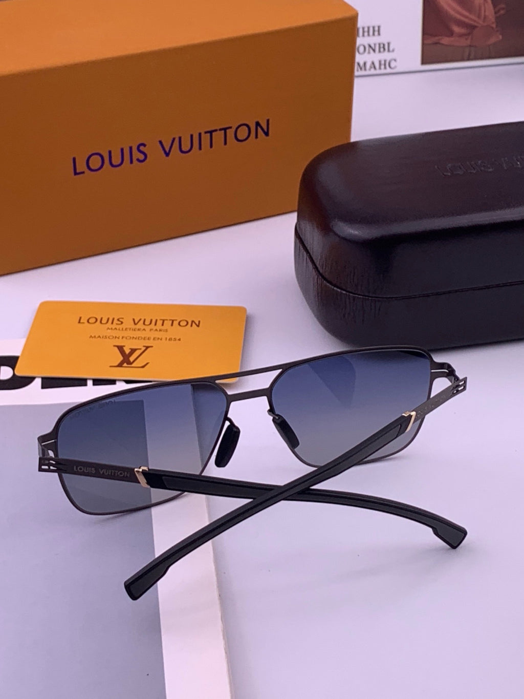 Louis Vuitton L816 Fashion Gold Lens Sunglasses for Men & Women - 448556 - detail image 6