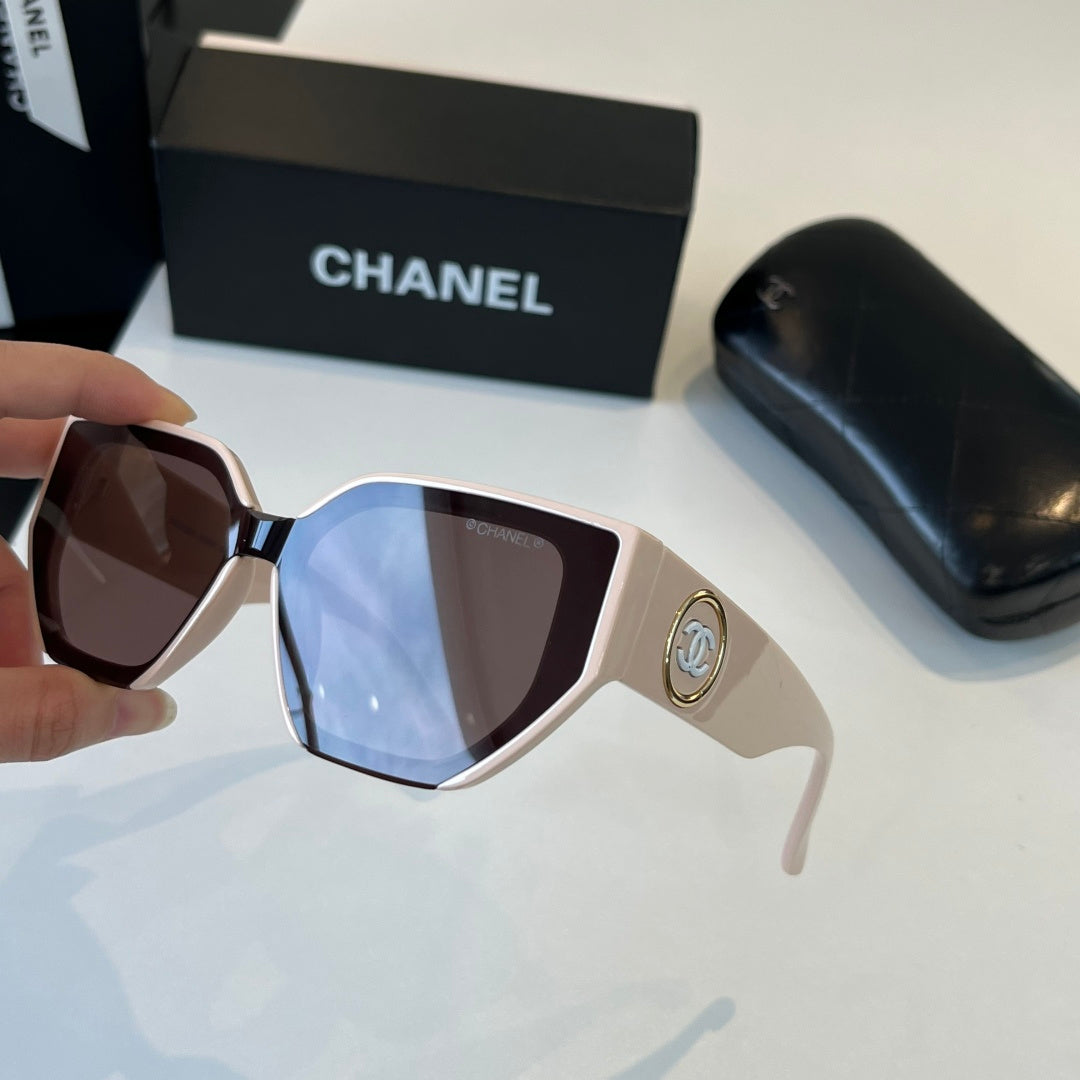 Chanel Fashion Silver Lens Sunglasses for Men & Women - 448947 - detail image 11