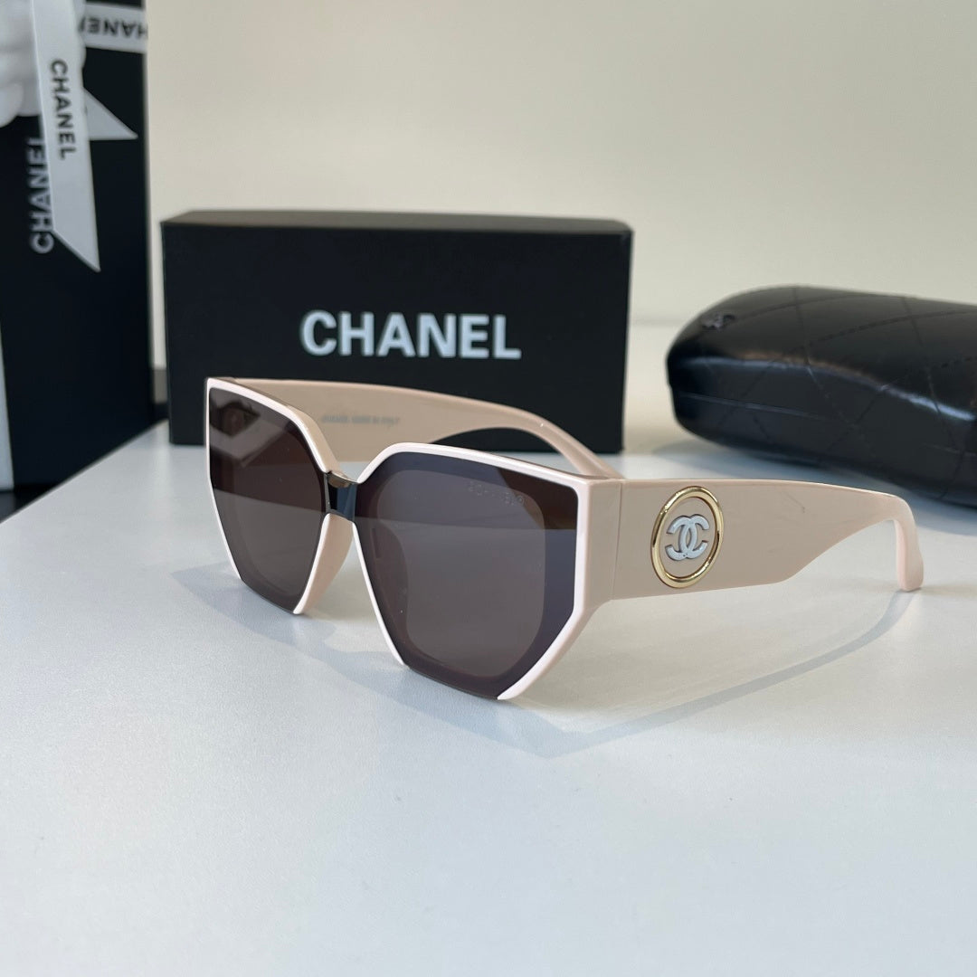 Chanel Fashion Silver Lens Sunglasses for Men & Women - 448947 - detail image 3
