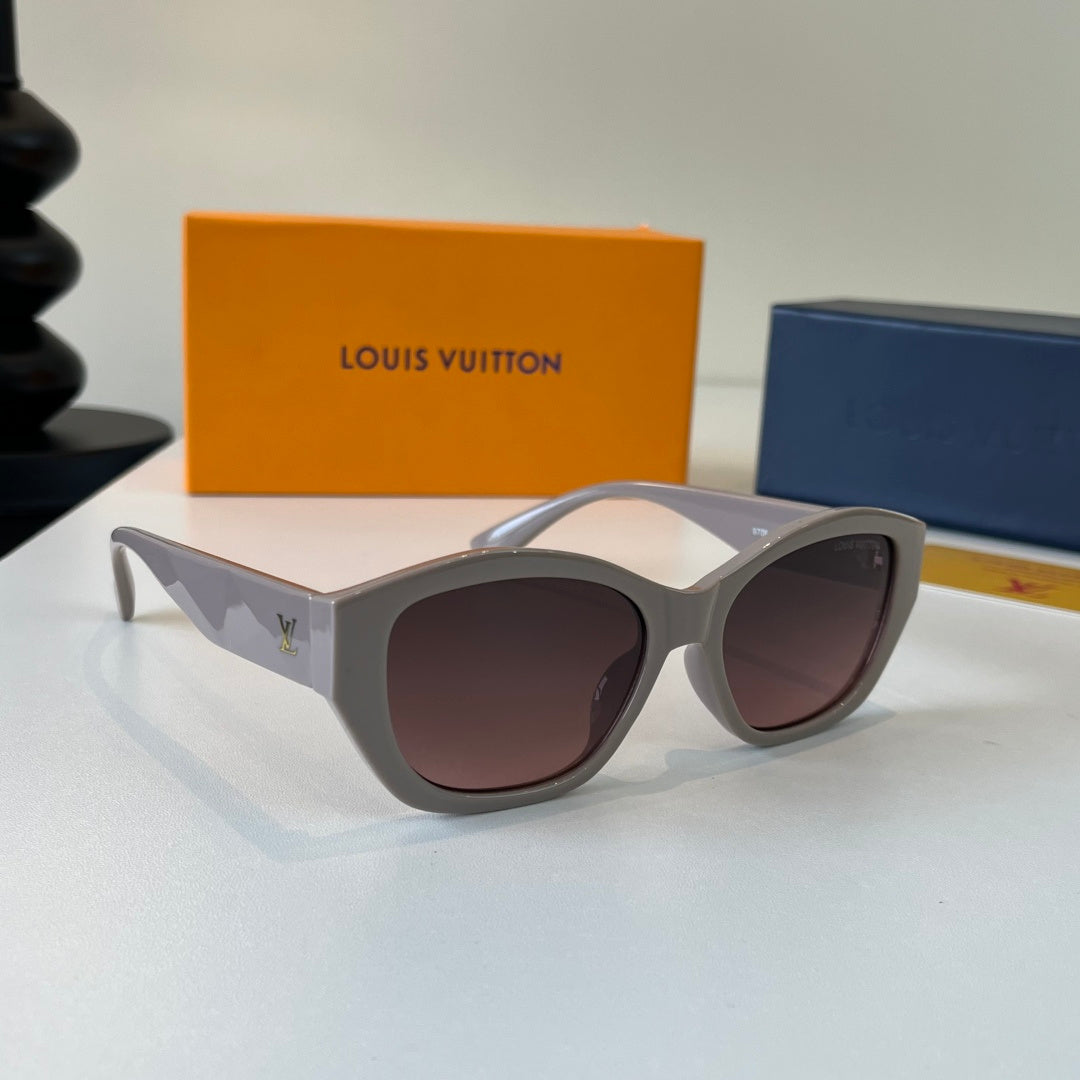 Louis Vuitton Fashion Black Lens Sunglasses for Men & Women - 486273