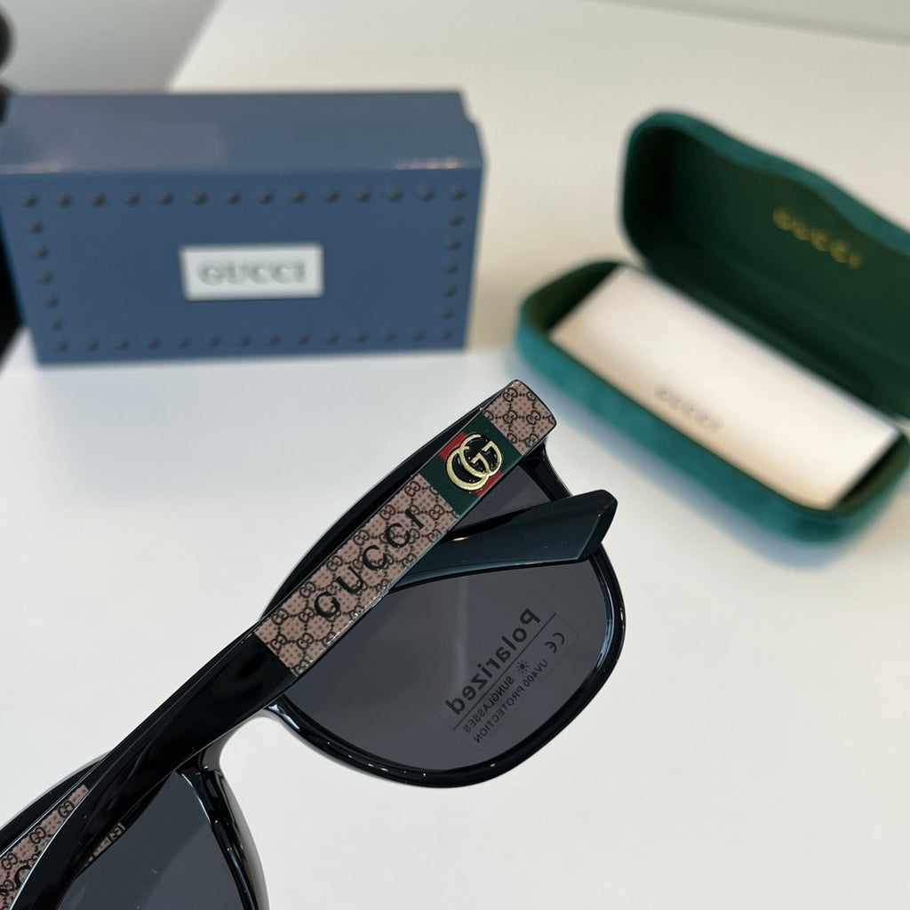 Gucci Oversized Black Lens Sunglasses for Men - 486450 - detail image 7