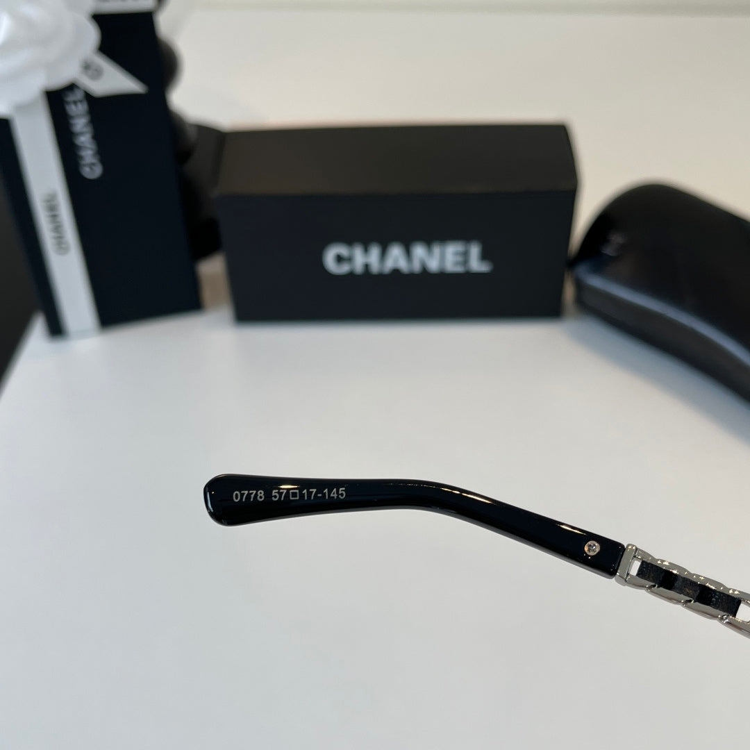 Chanel Fashion Black Lens Sunglasses for Men & Women - 486522 - detail image 9