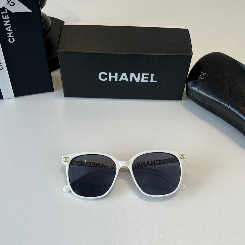Chanel Fashion Silver Lens Sunglasses for Men & Women - 486525 - detail image 4