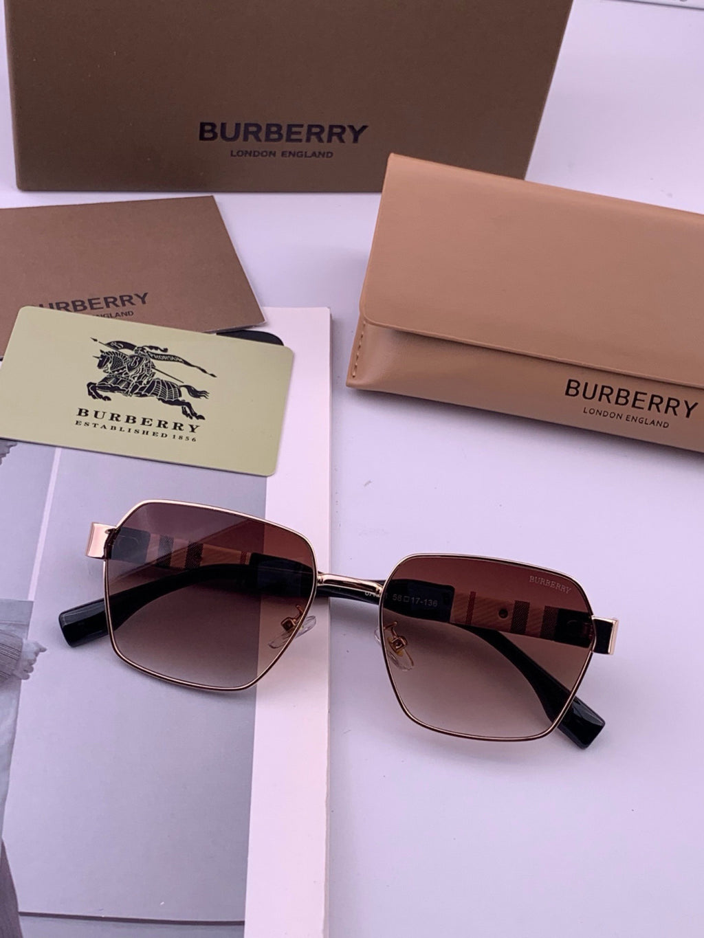Burberry 101 Aviator Purple Lens Sunglasses for Men - 465955 - detail image 6