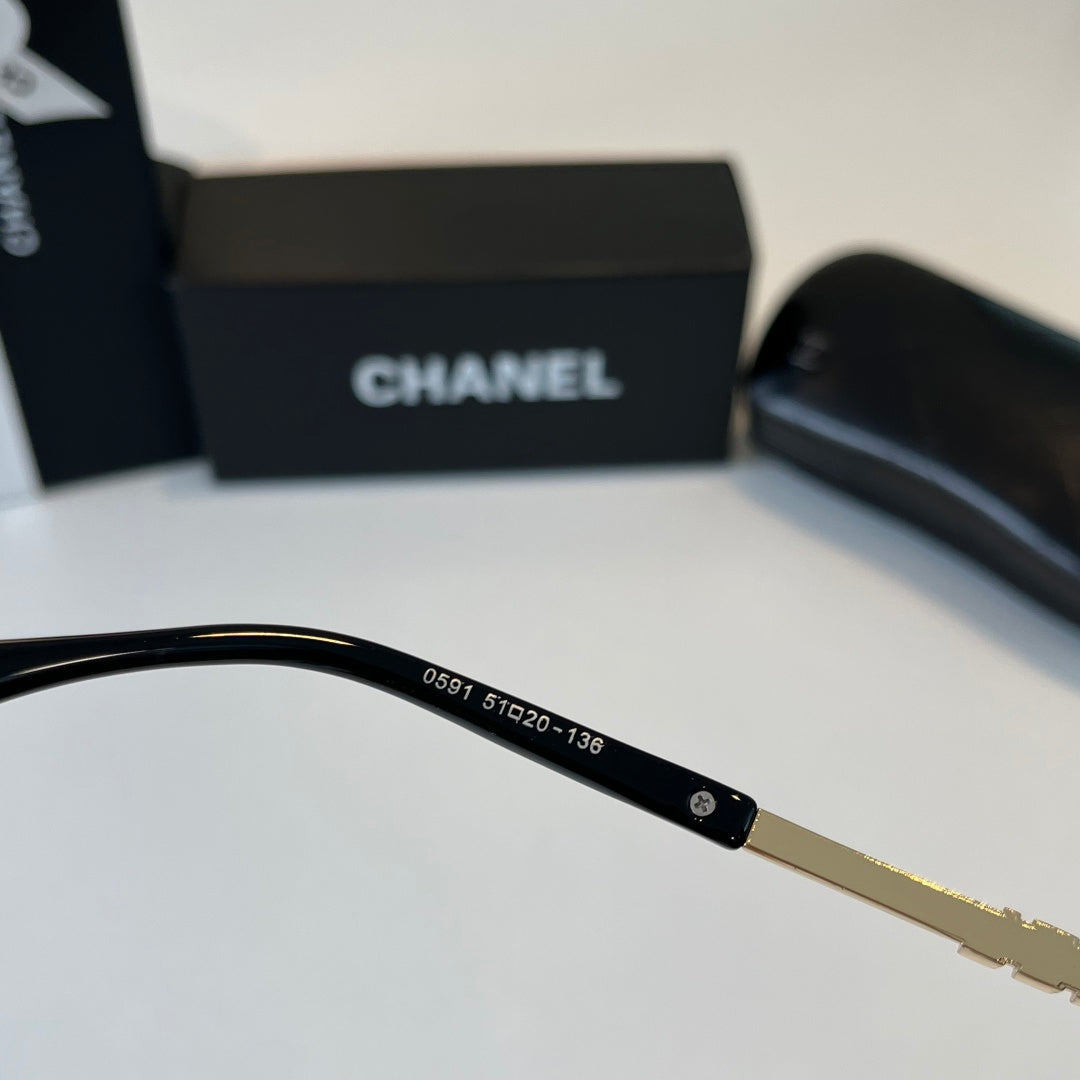 Chanel Fashion Black Lens Sunglasses for Men & Women - 486528 - detail image 9
