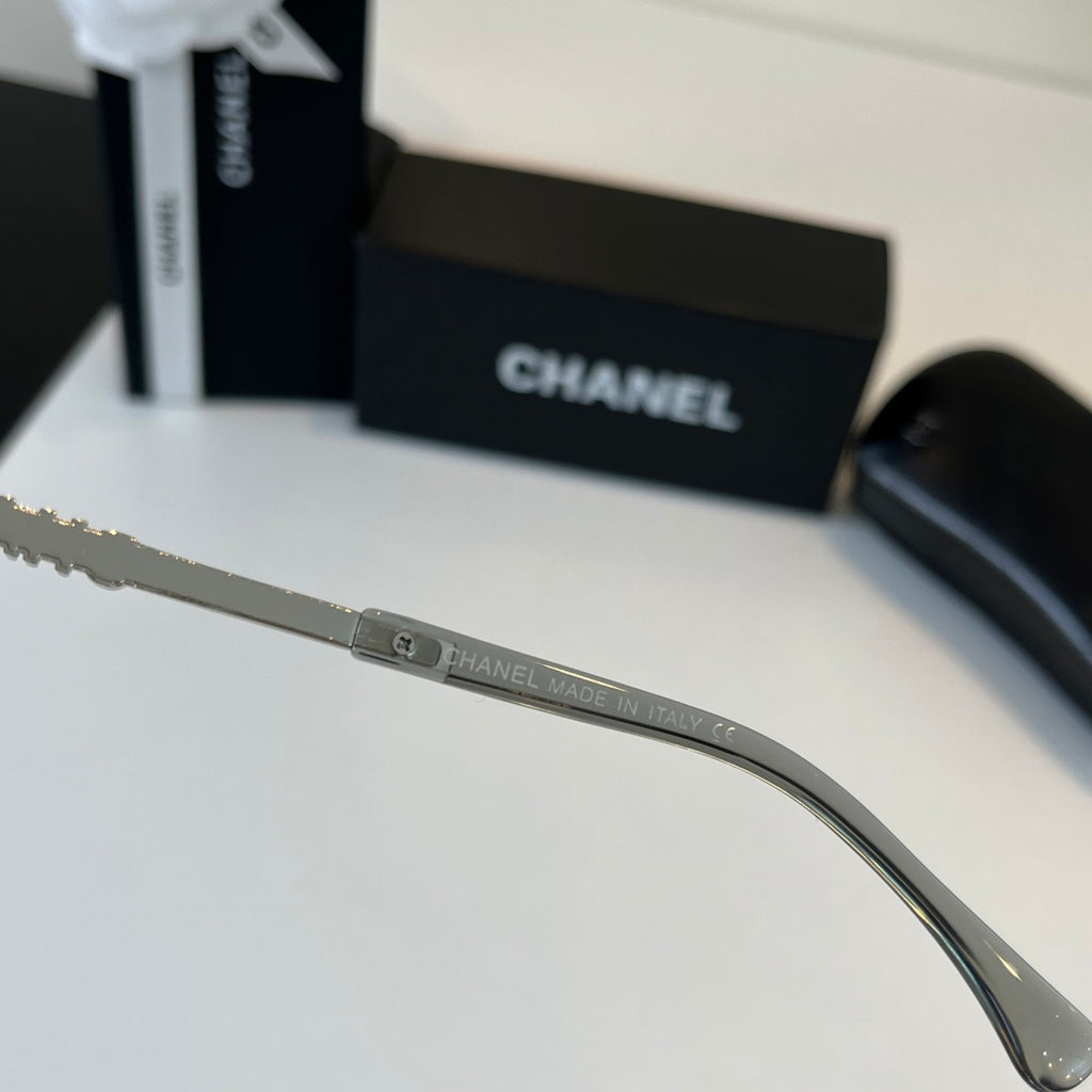 Chanel Fashion Silver Lens Sunglasses for Men & Women - 486529 - detail image 10