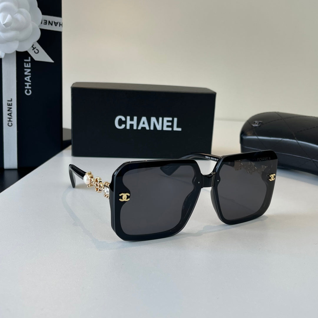 Chanel Oversized Black Lens Sunglasses for Men & Women - 486533