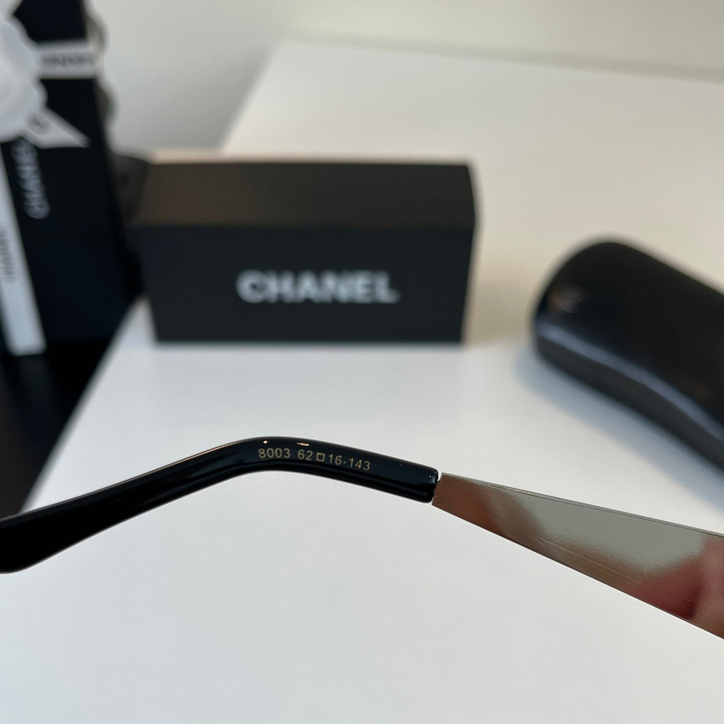 Chanel Oversized Silver Lens Sunglasses for Men & Women - 486535 - detail image 9