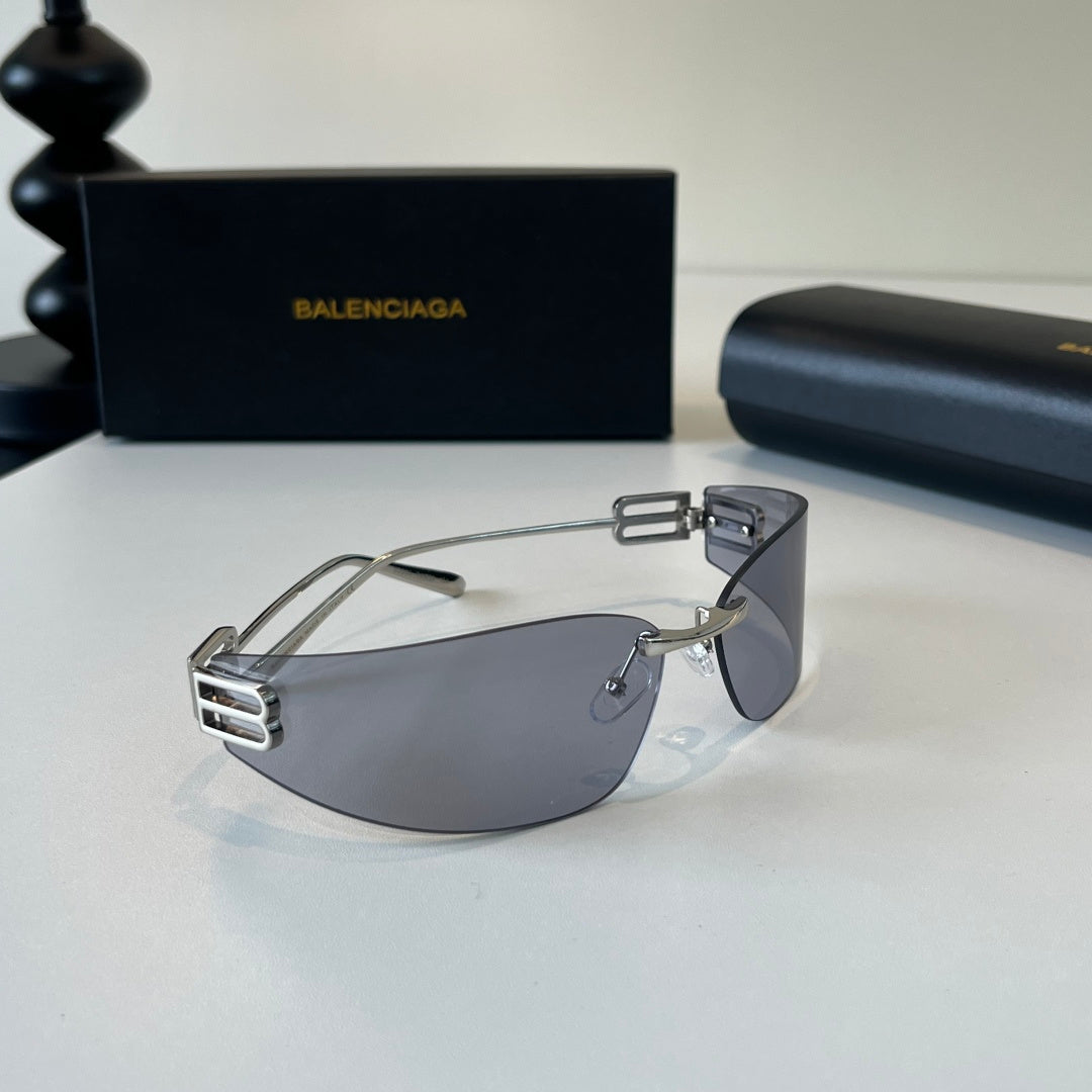 Balenciaga Rectangular Silver Lens Sunglasses for Men & Women - 487538 - detail image 4