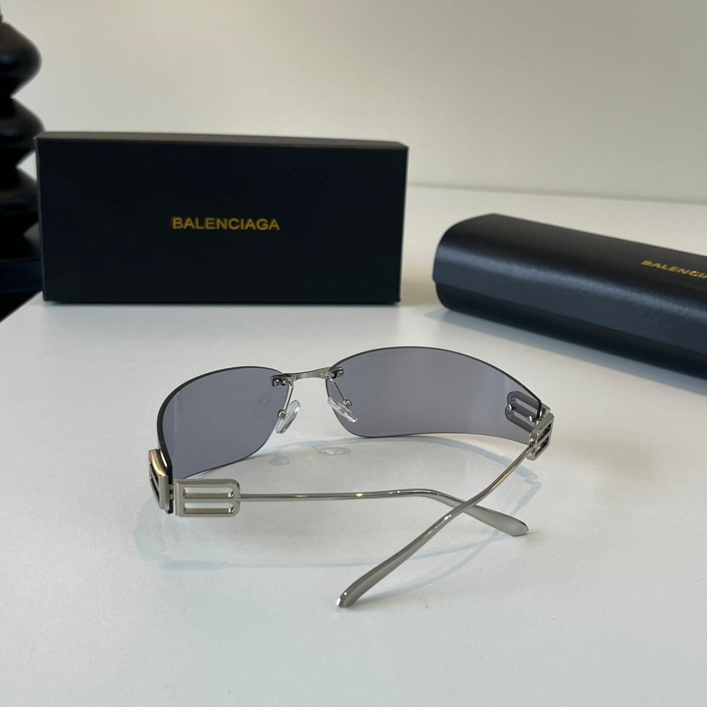 Balenciaga Rectangular Silver Lens Sunglasses for Men & Women - 487538 - detail image 5