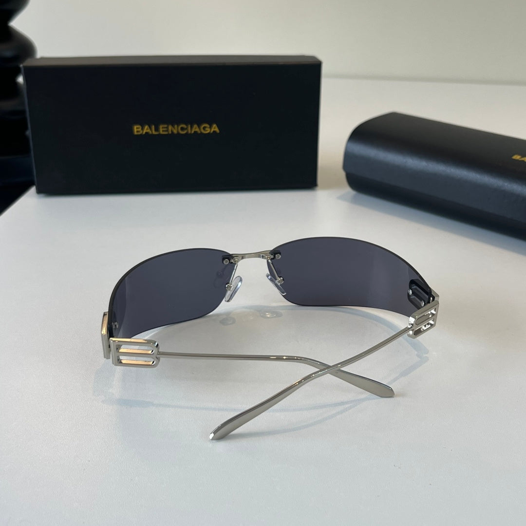Balenciaga Rectangular Silver Lens Sunglasses for Men & Women - 487540 - detail image 5