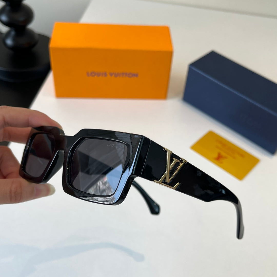 Louis Vuitton Fashion Black Lens Sunglasses for Men & Women - 486151 - detail image 7