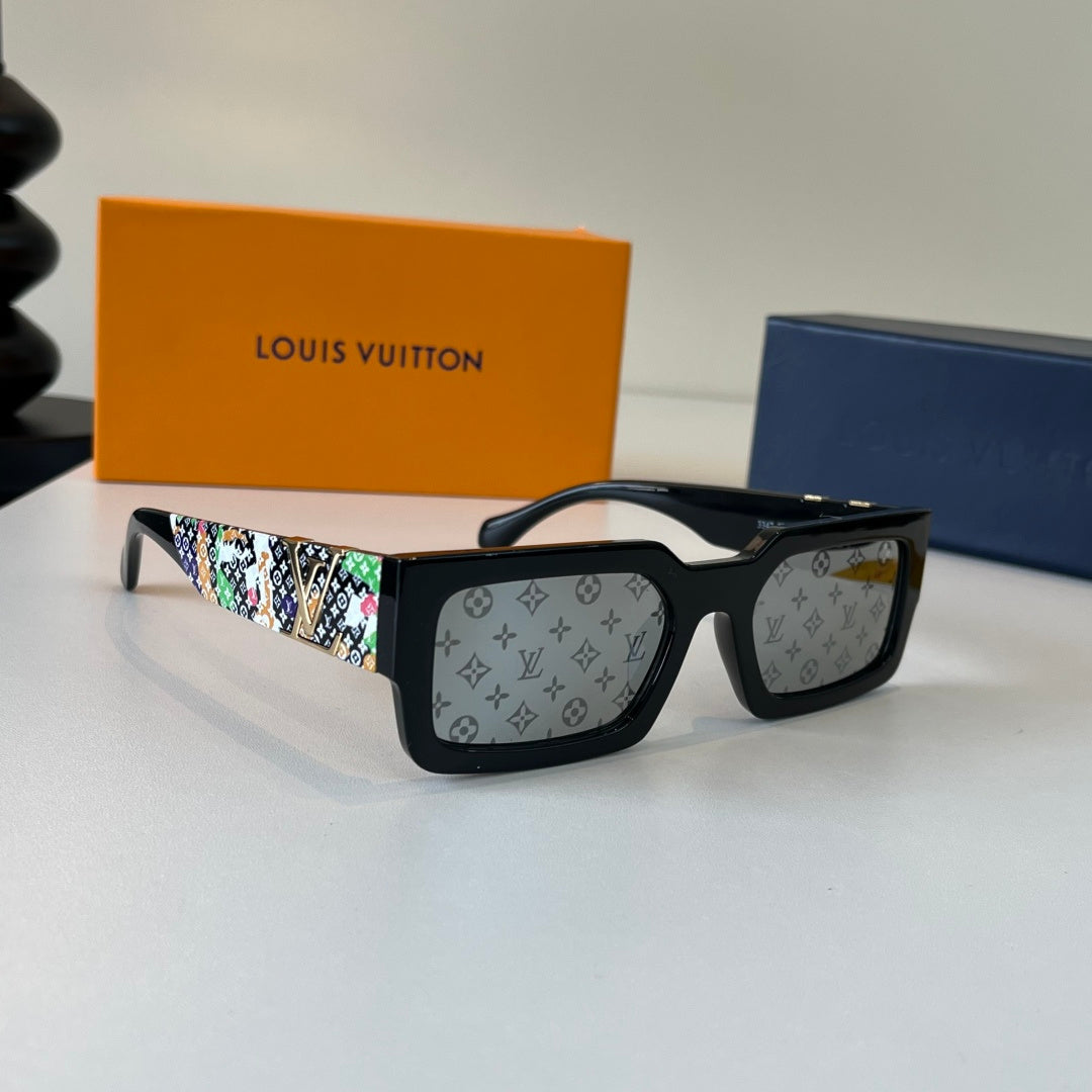 Louis Vuitton Fashion Silver Lens Sunglasses for Men & Women - 486152