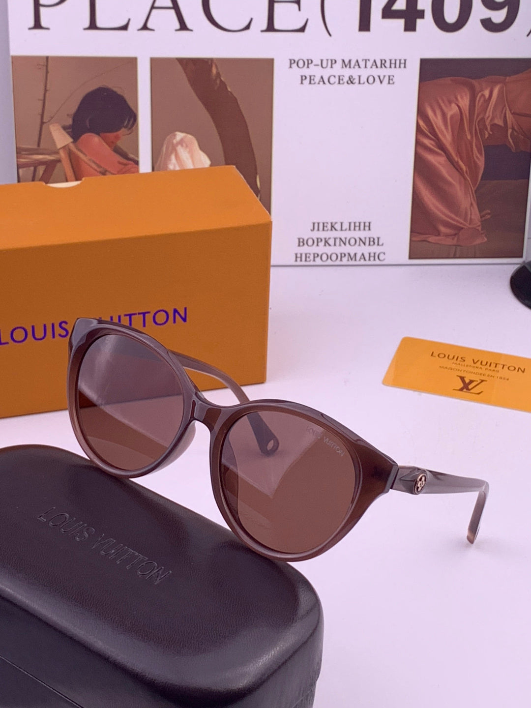 Louis Vuitton L6907 Fashion Black Lens Sunglasses for Men & Women - detail image 2