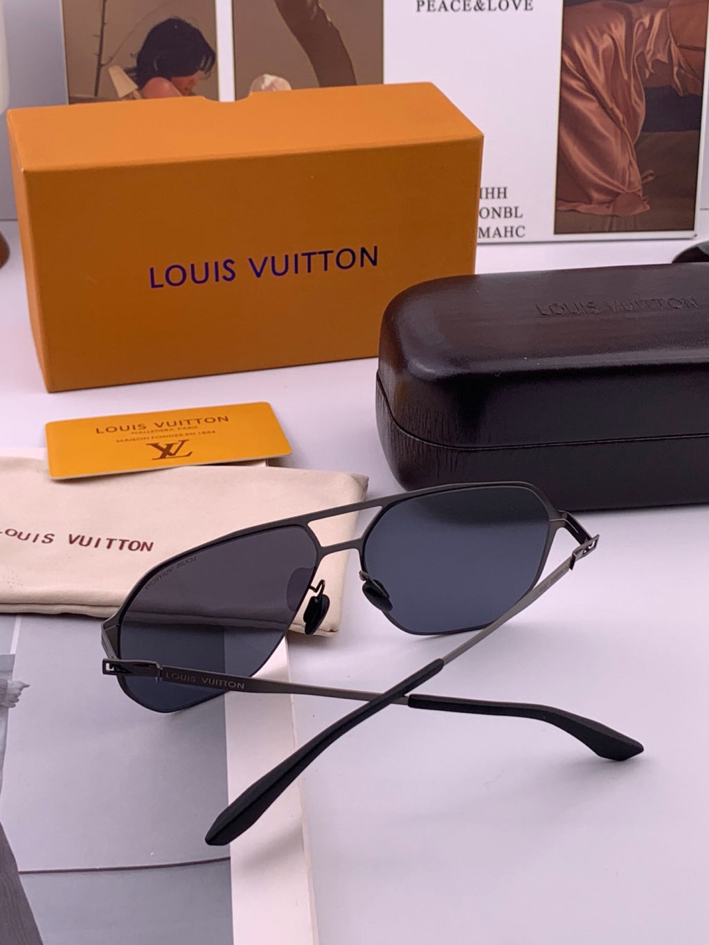 Louis Vuitton L3760 Fashion Blue Lens Sunglasses for Men & Women - 464745 - detail image 7