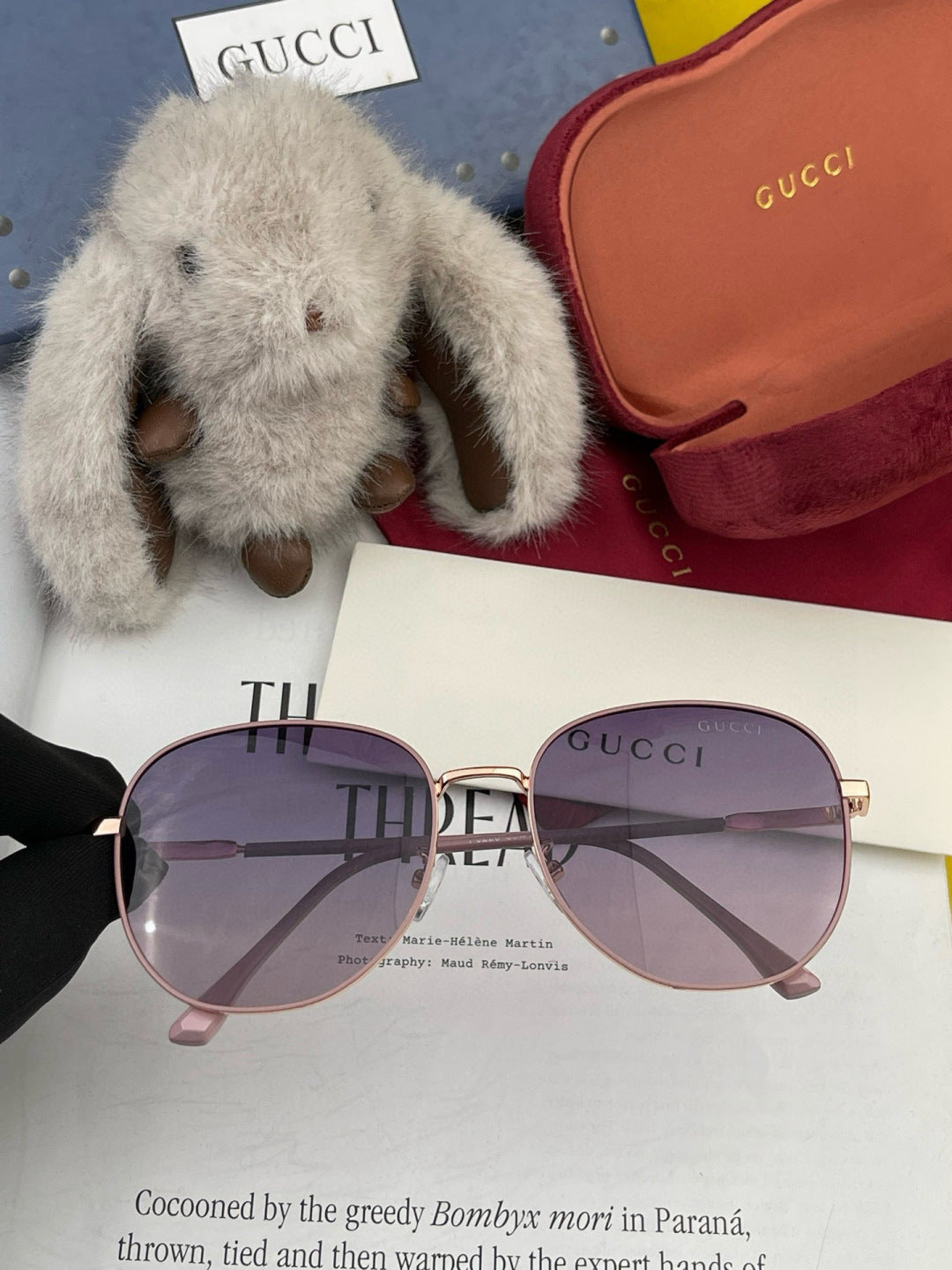 Gucci G5822 Polarized Oversized Gold Lens Sunglasses for Men & Women - 465021 - detail image 4