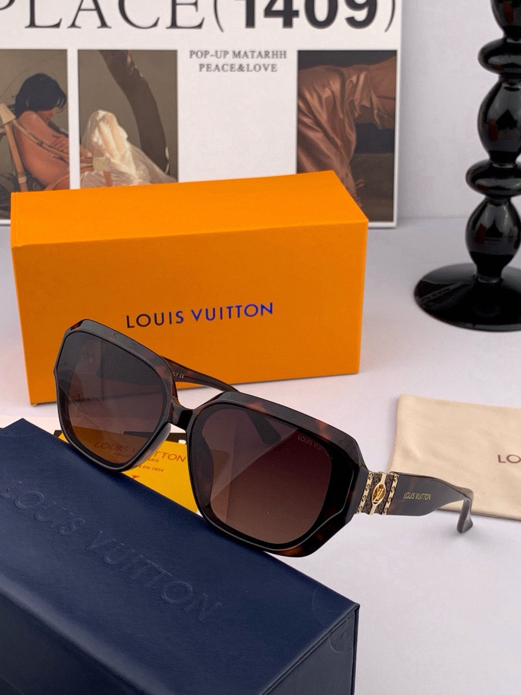 Louis Vuitton L8551 Square Pink Lens Sunglasses for Men & Women - 464800