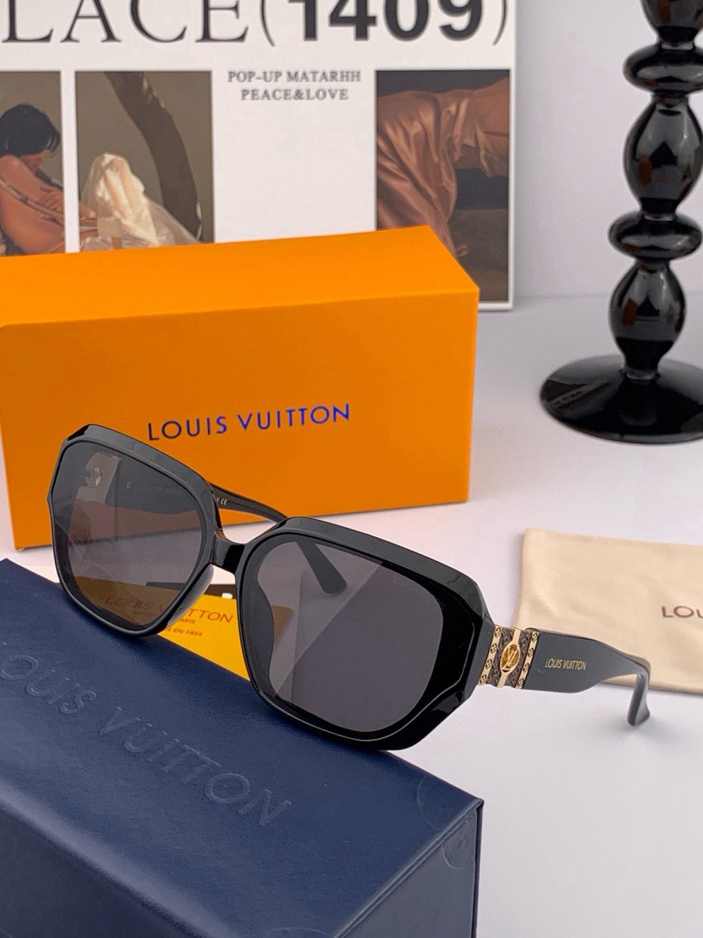 Louis Vuitton L8551 Square Pink Lens Sunglasses for Men & Women - 464800 - detail image 2