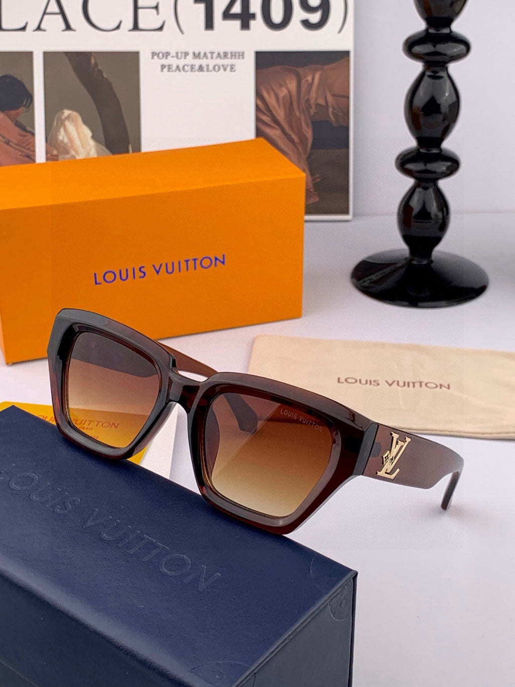 Louis Vuitton L26900 Square Black Lens Sunglasses for Women - 464801