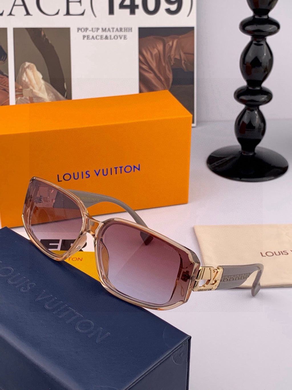 Louis Vuitton L5551 Square Black Lens Sunglasses for Men & Women - 464802 - detail image 6