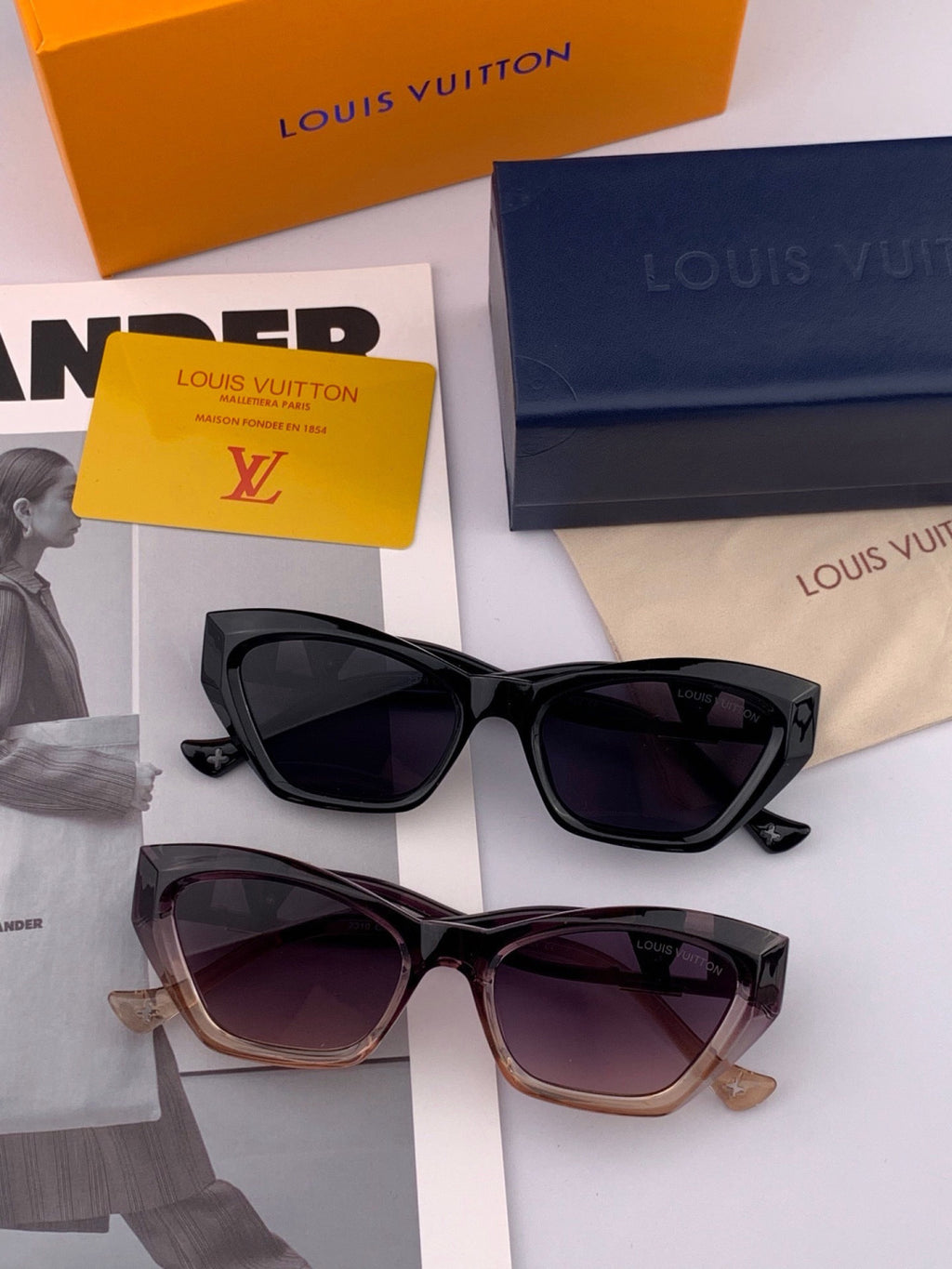 Louis Vuitton L4550 Square Black Lens Sunglasses for Men & Women - 464805 - detail image 7