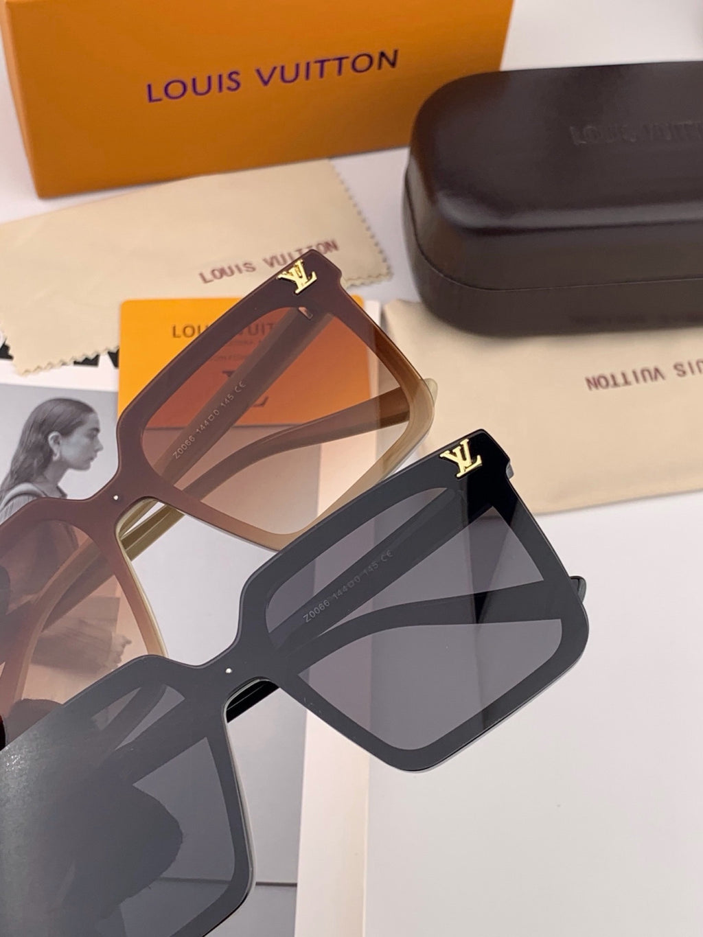 Louis Vuitton L6006 Oversized Black Lens Sunglasses for Men & Women - 464806 - detail image 3