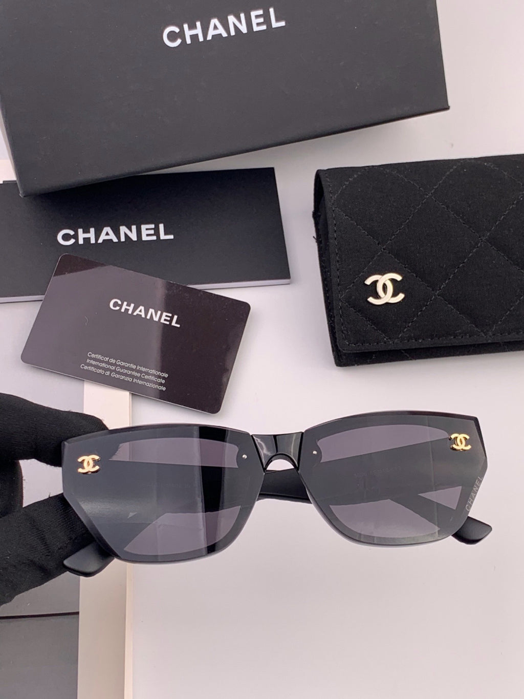 Chanel CH6530 Fashion Gold Lens Sunglasses for Men & Women - 465220 - detail image 2