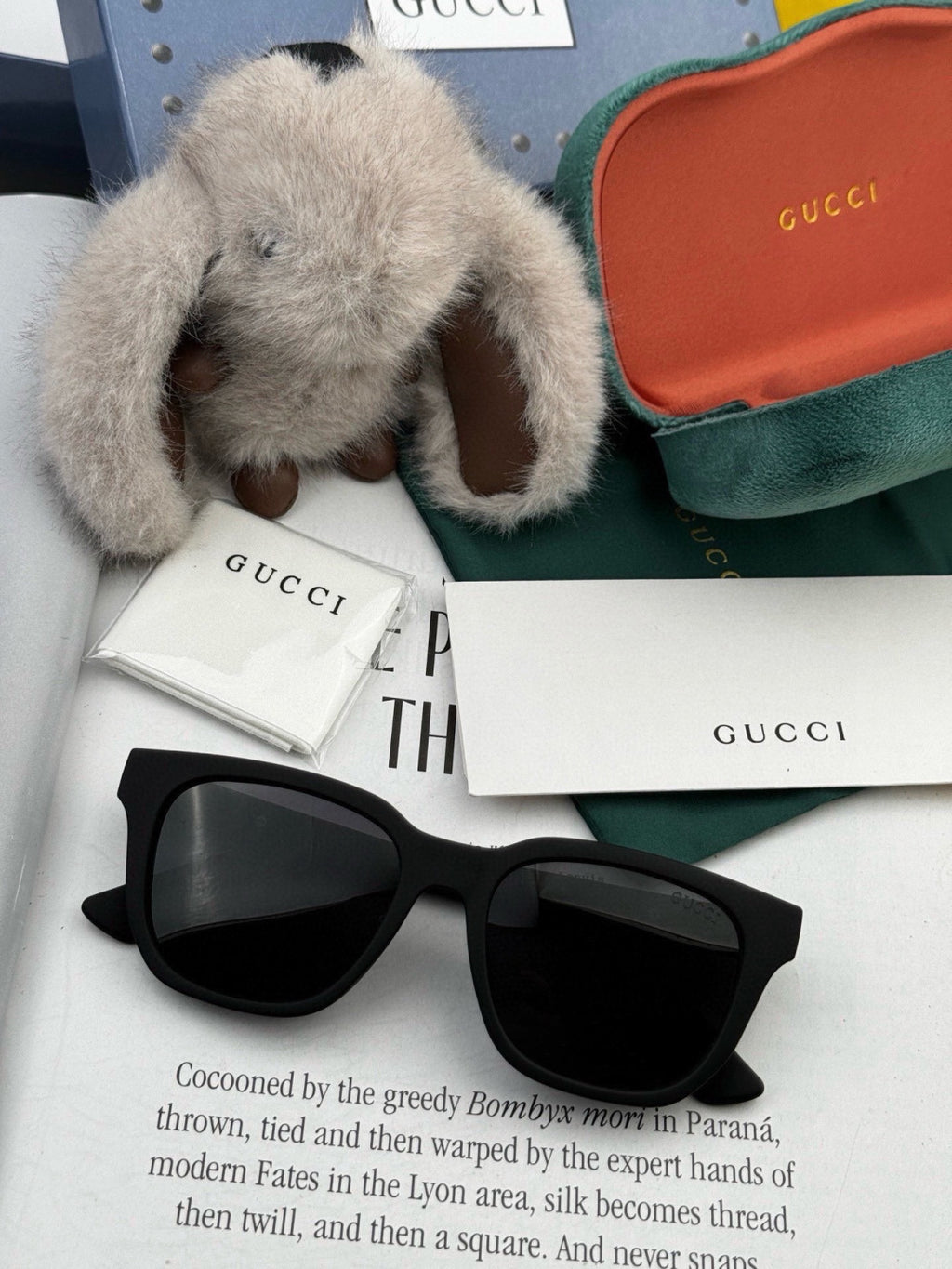 Gucci G7510 Square Gold Lens Sunglasses for Men & Women - 465022 - detail image 3