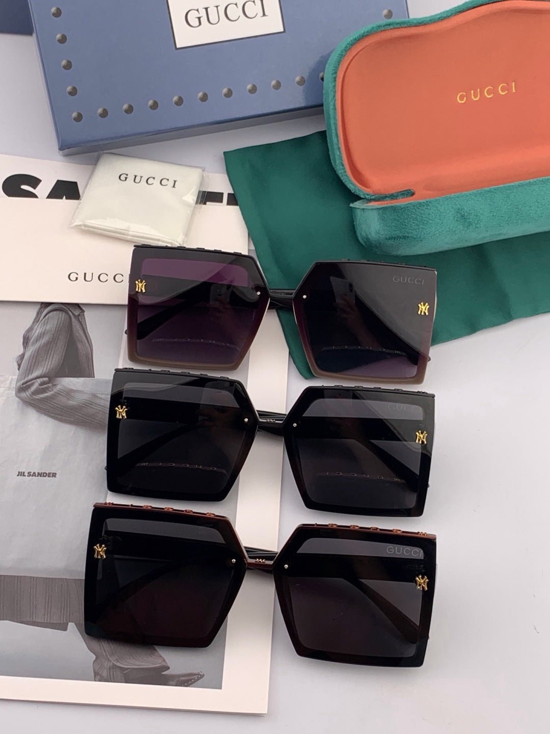 Gucci G50195 Polarized Square Green Lens Sunglasses for Men & Women - detail image 5