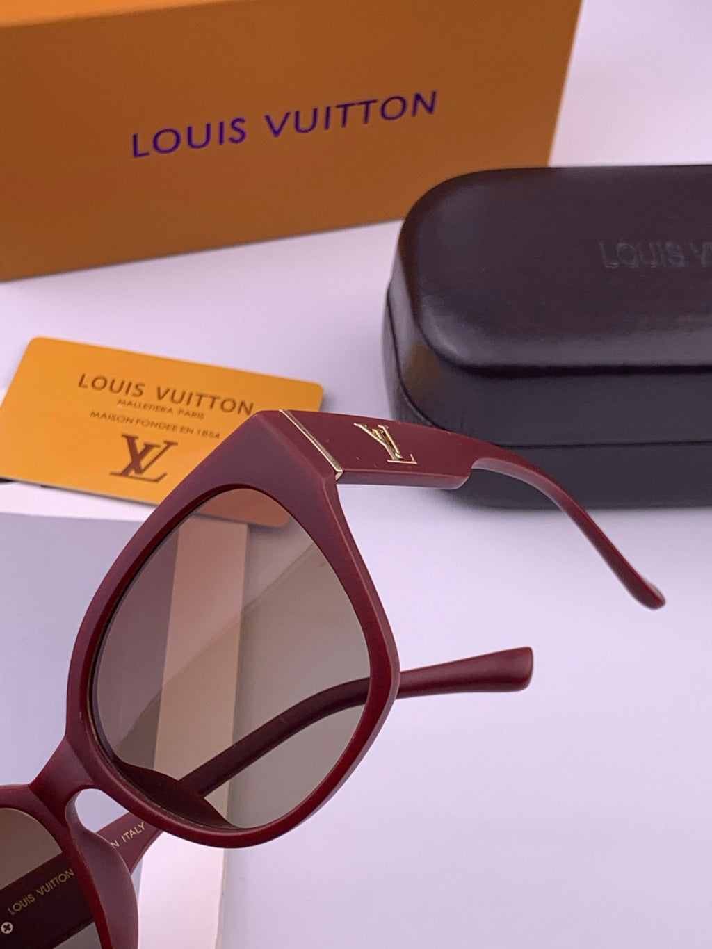 Louis Vuitton L27001 Square Black Lens Sunglasses for Men & Women - 464810 - detail image 3