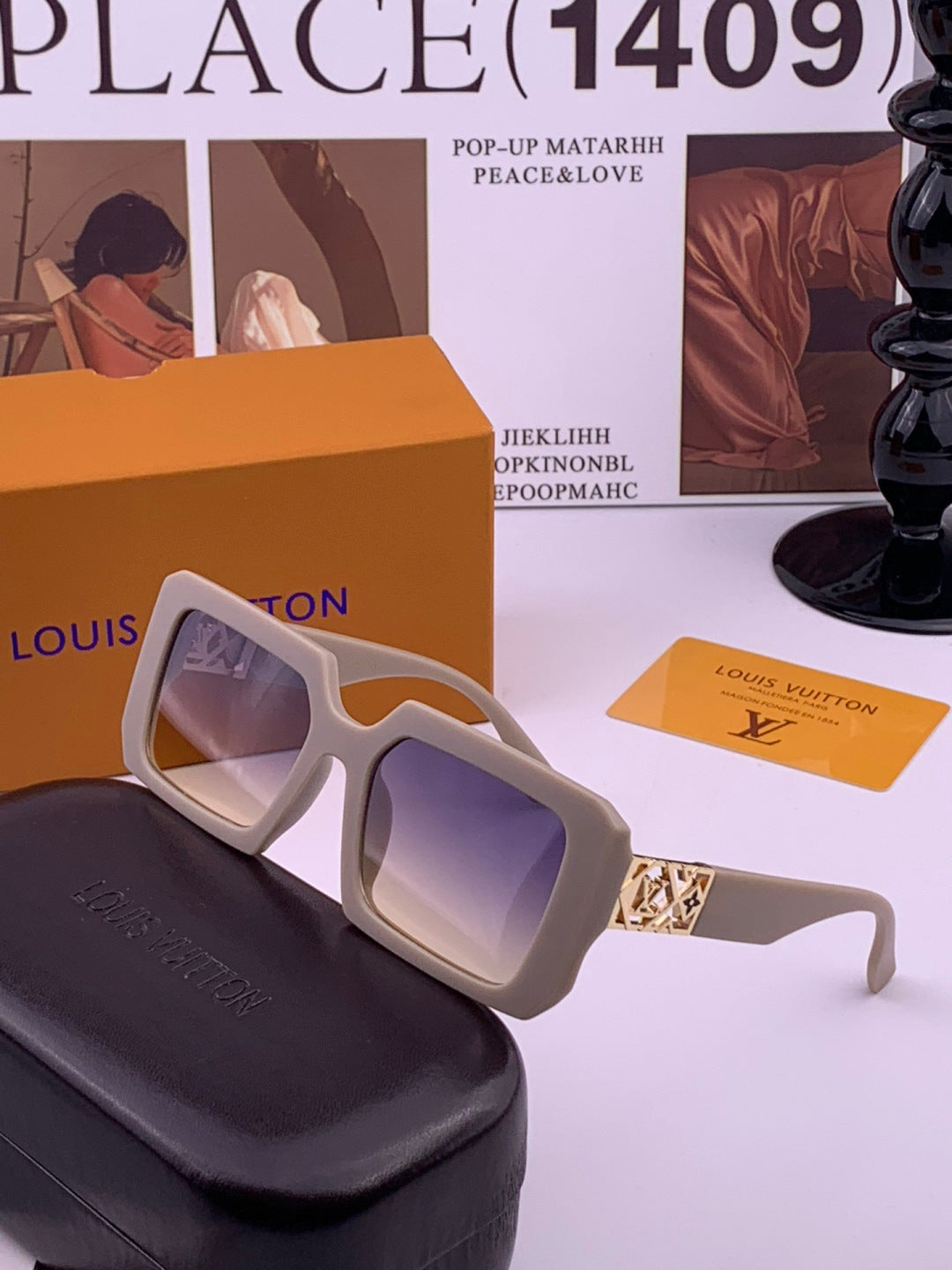Louis Vuitton L77001 Square Brown Lens Sunglasses for Men & Women - 464815 - detail image 2