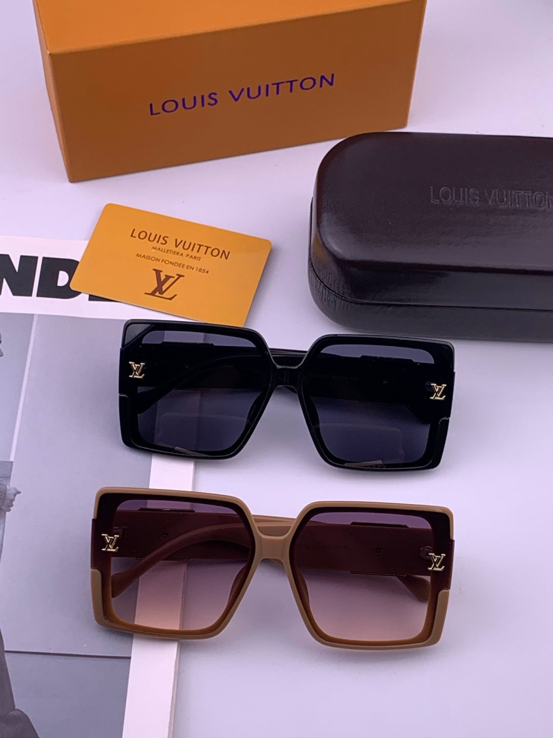 Louis Vuitton L97003 Square Black Lens Sunglasses for Men & Women - 464817 - detail image 7