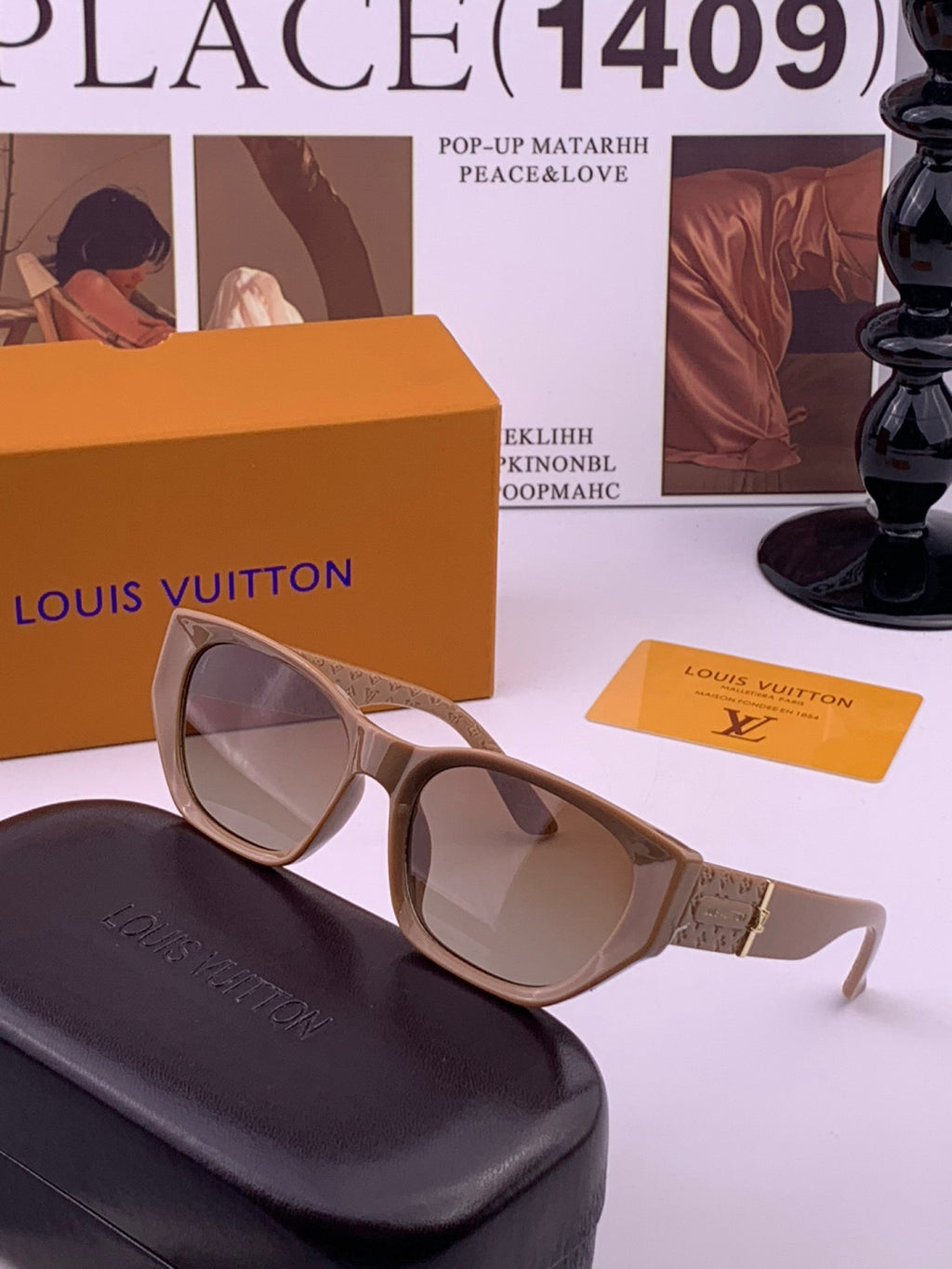 Louis Vuitton L17000 Square Gold Lens Sunglasses for Men & Women - 464820 - detail image 2