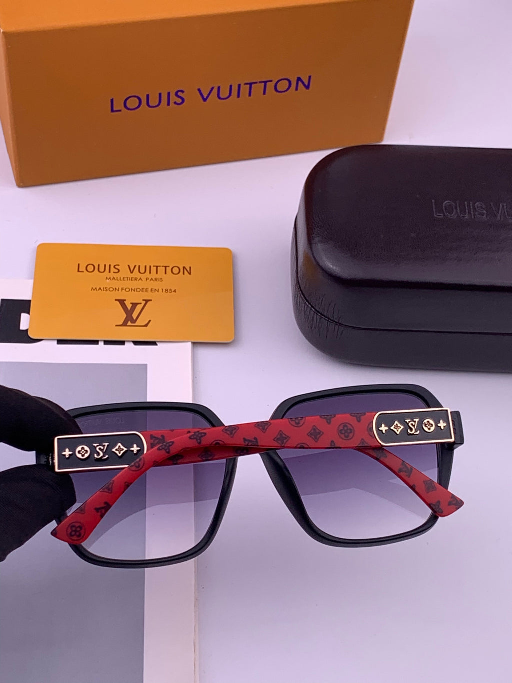 Louis Vuitton L3305 Square Gold Lens Sunglasses for Men & Women - 464621 - detail image 6