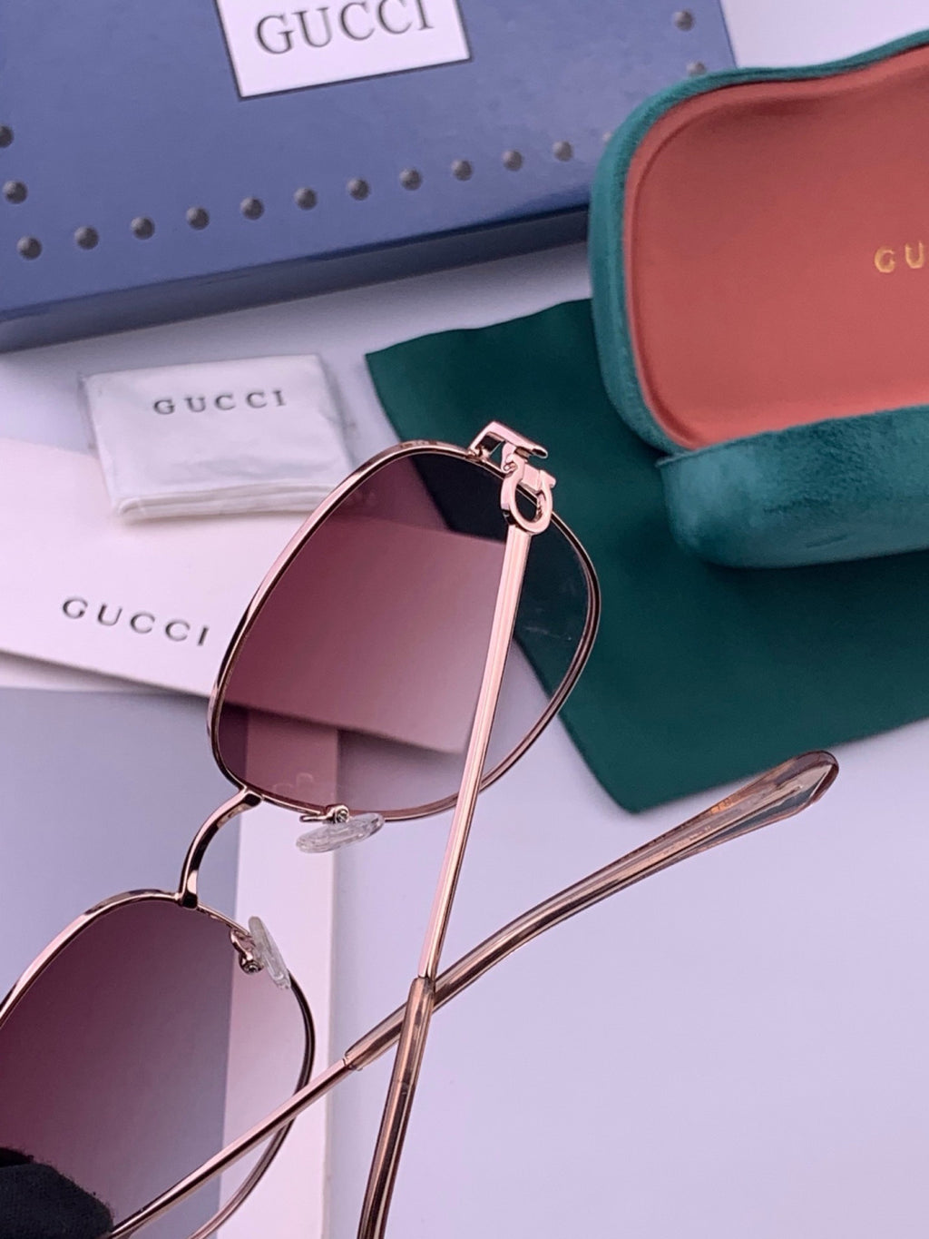 Gucci G35811 Metal Square Gold Lens Sunglasses for Men & Women - detail image 4