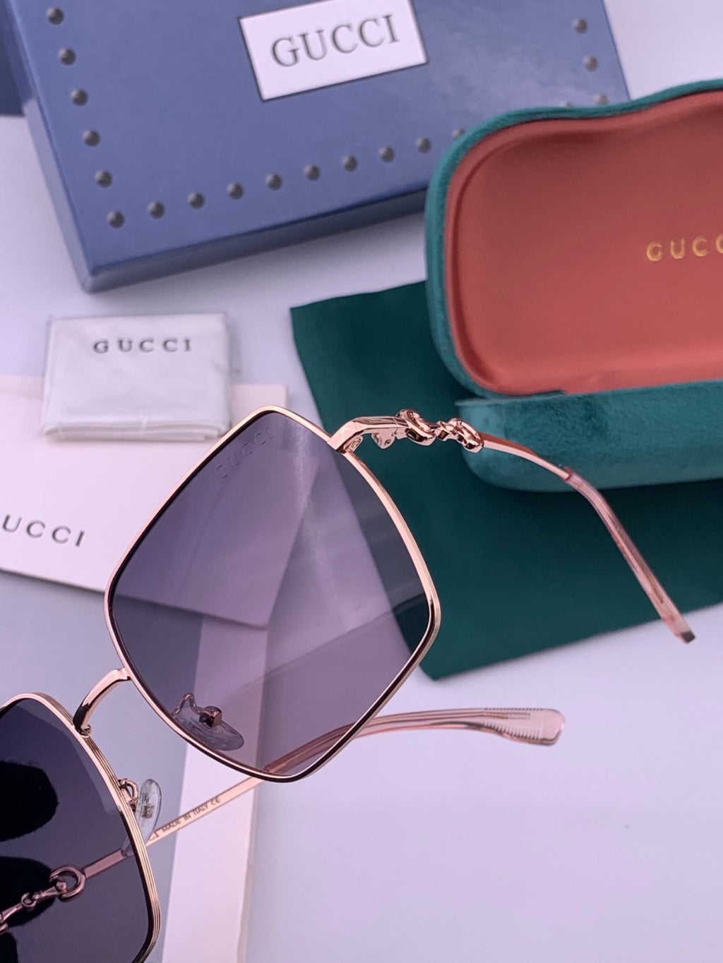 Gucci G5225 Square Brown Lens Sunglasses for Men & Women - detail image 3