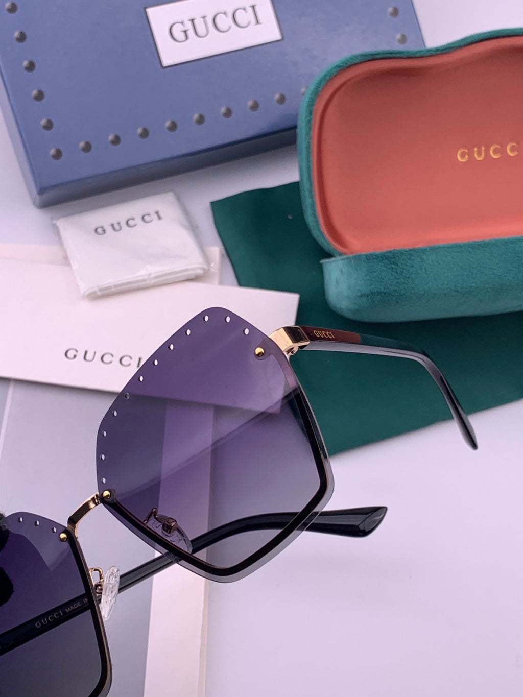 Gucci G9079 Lightweight Rimless Brown Lens Sunglasses for Women - detail image 3