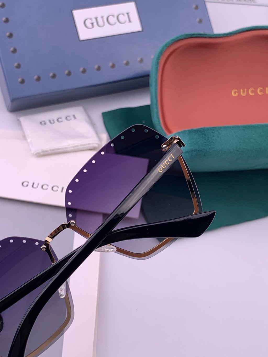 Gucci G9079 Lightweight Rimless Brown Lens Sunglasses for Women - detail image 4
