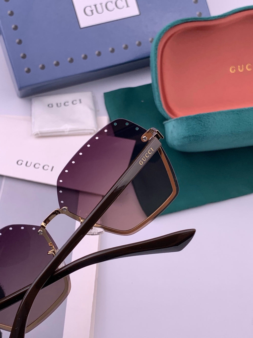 Gucci G9079 Lightweight Rimless Gold Lens Sunglasses for Women - detail image 4