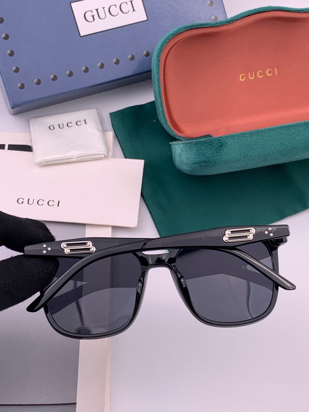 Gucci G32040 Polarized Fashion Gold Lens Sunglasses for Women - detail image 4