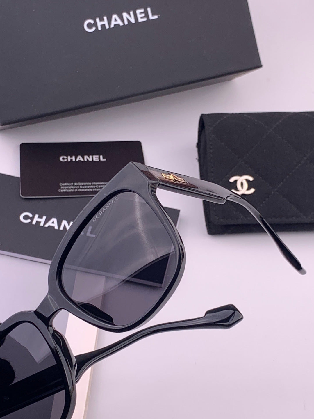 Chanel CH2104 Polarized Square Brown Lens Sunglasses for Women - detail image 2