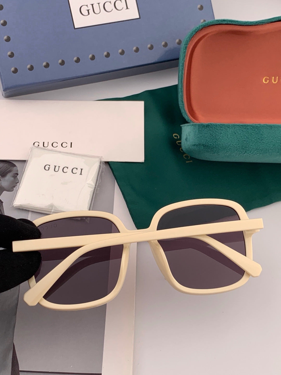 Gucci G5107 Square Red Lens Sunglasses for Men & Women - detail image 4